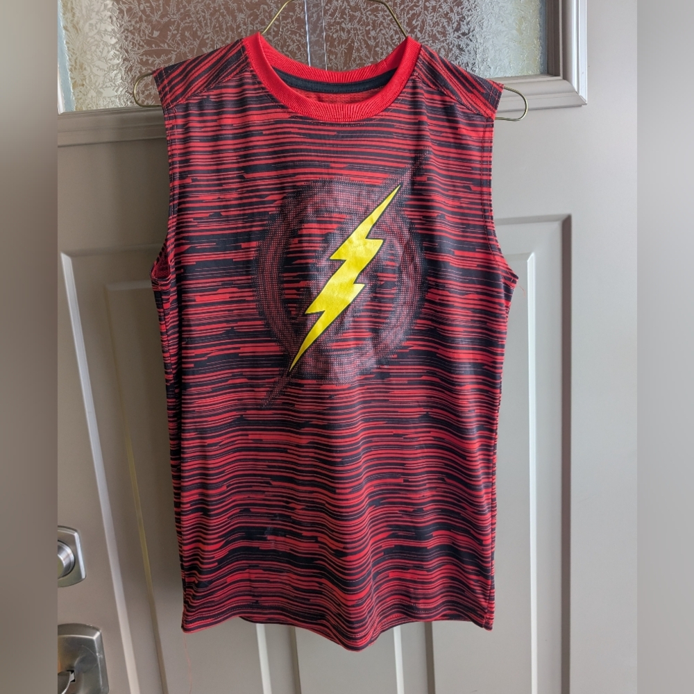 Boys Sz 14 Flash Short Set